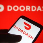 Does DoorDash track your speed?