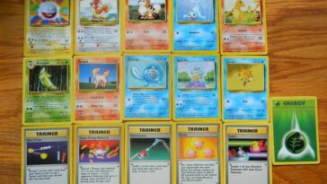 How can you tell if a Pokémon card is vintage?