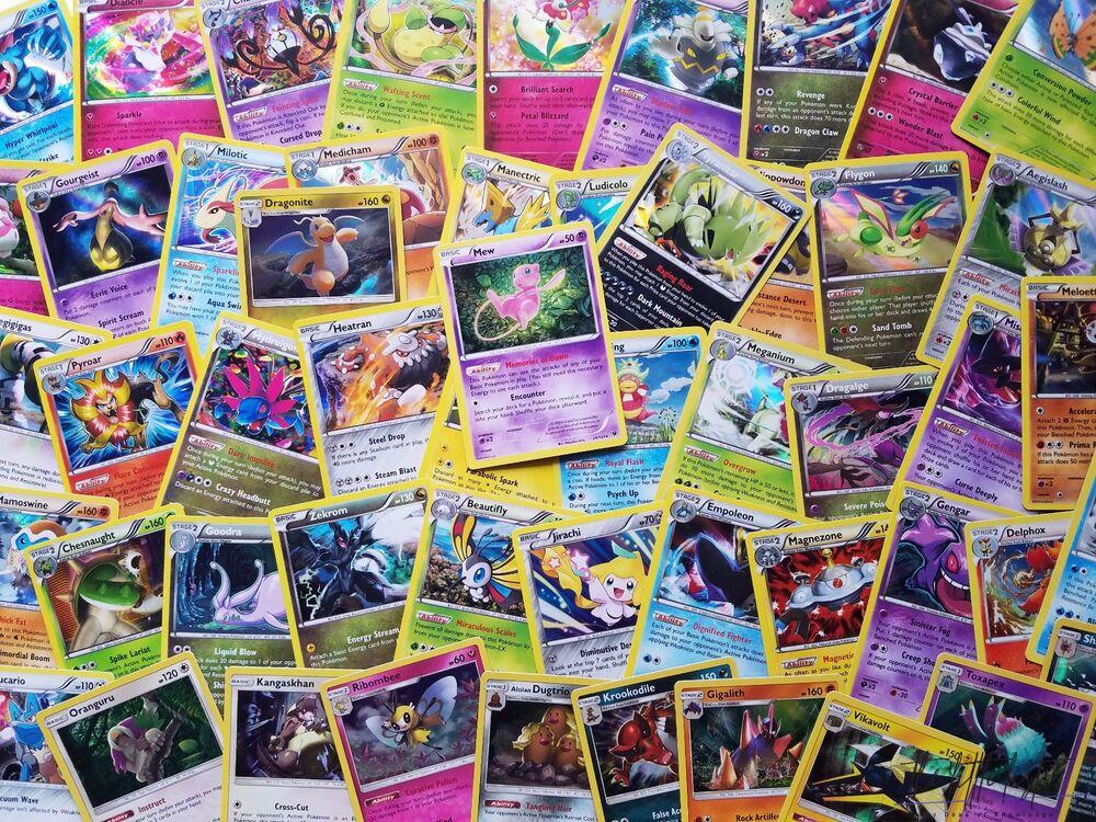 How do you ship 1000 Pokemon cards?