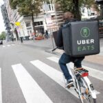 Who pays more DoorDash or Uber Eats?