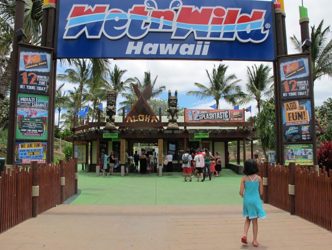 Is there a Disney park in Hawaii?