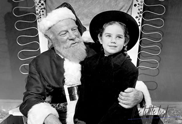 Where can I watch Miracle on 34th Street 2021?